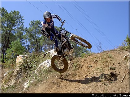 scorpa_sy125fr_2008_3.jpg