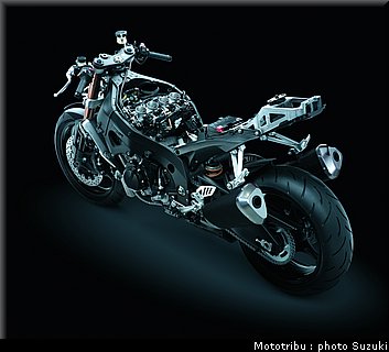 suzuki_gsxr1000_2007_021.jpg