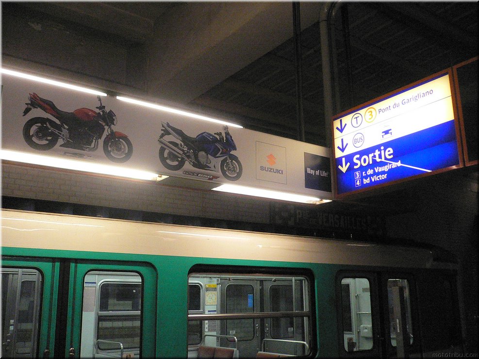 MOTO 