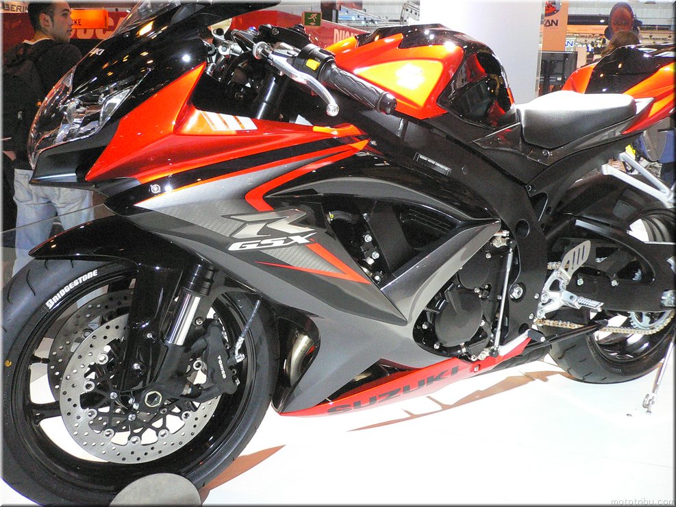 MOTO 
