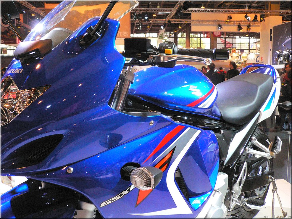 MOTO 