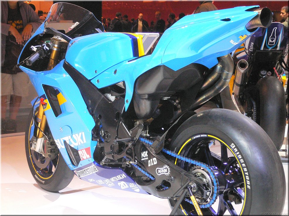 MOTO 