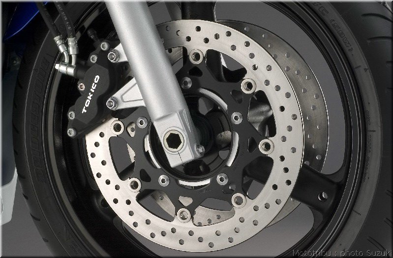suzuki-650gsxf-2008-010
