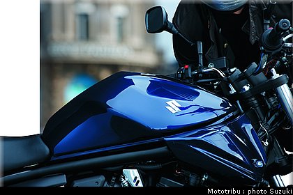 suzuki_bantit_2009_004.jpg