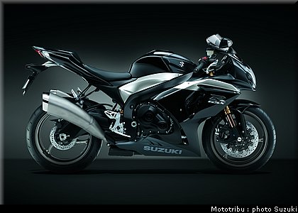 suzuki_gsxr1000_2009_019.jpg