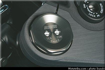 suzuki_2011_600_gsxr_029.jpg