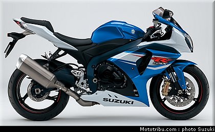 suzuki_2012_1000_gsxr_021.jpg