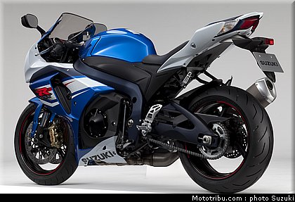 suzuki_2012_1000_gsxr_031.jpg
