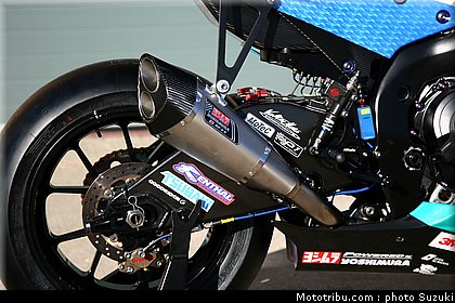 suzuki_1000_gsxr_crescent_superbike_2012_006.JPG