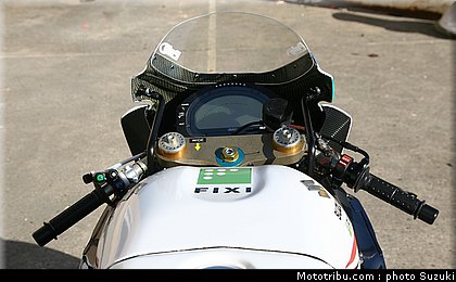 suzuki_1000_gsxr_crescent_superbike_2012_008.JPG