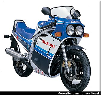 1985_suzuki_750_gsxr.jpg