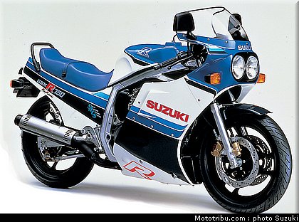 1986_suzuki_750_gsxr.jpg