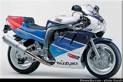 1989_1_suzuki_750_gsxr.jpg