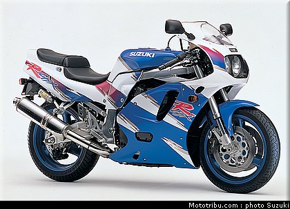 1993_suzuki_750_gsxr.jpg