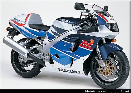 1996_suzuki_750_gsxr.jpg