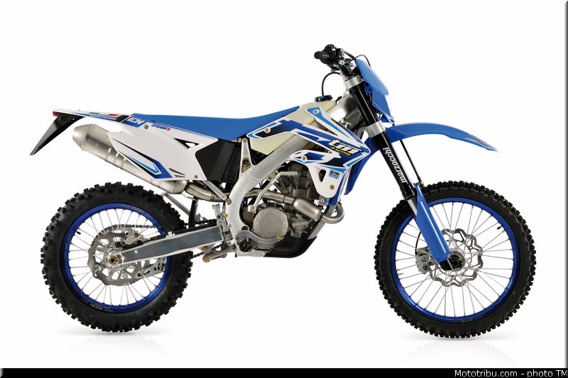 en_250fi_dx_tm_2013