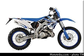 en_300_dx_tm_2013.jpg