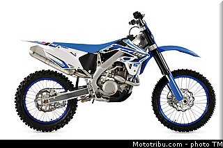 mx_450fi_dx_tm_2013.jpg