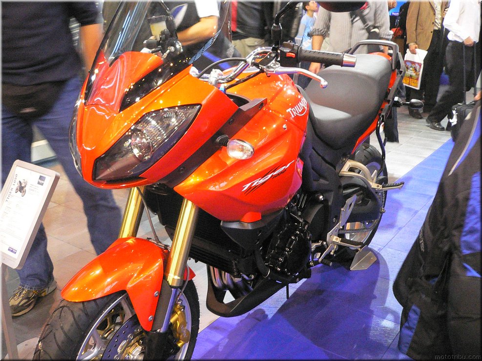 MOTO 