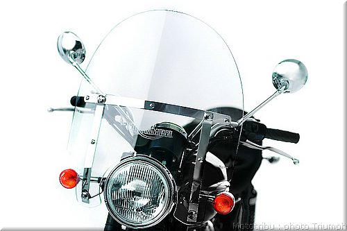 047_bonneville_roadster_screen.jpg