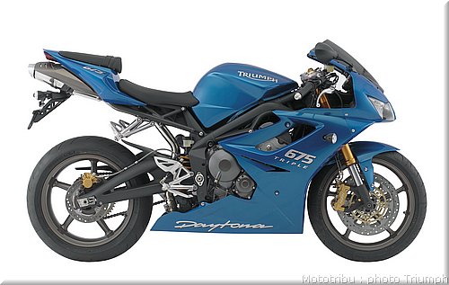 015_daytona675_006.jpg