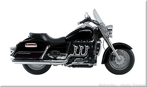 0032_rocket3-touring-009.jpg