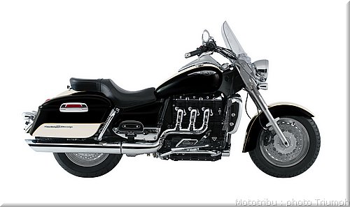 0034_rocket3-touring-011.jpg