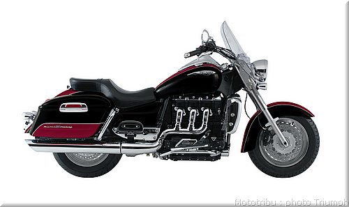 0035_rocket3-touring-012.jpg