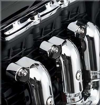 0054_rocket3_exhaust_flange_covers_chrome-019.jpg