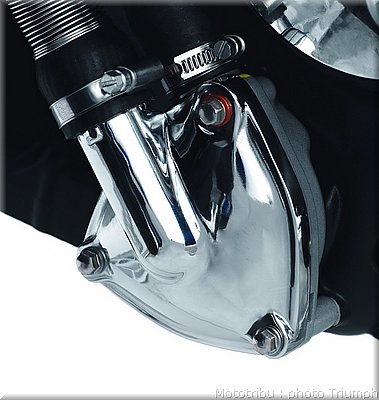 0107_rocket3_water_pump_cover_chrome-067.jpg