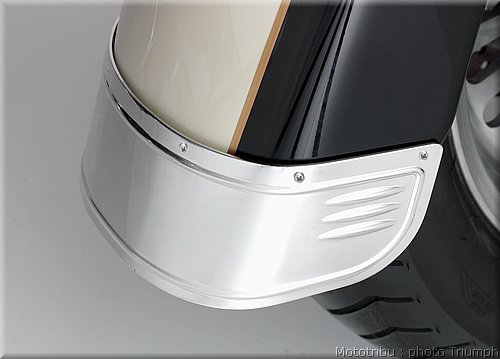 0123_rocket3_touring_front_fender_skirt_chrome_016.jpg
