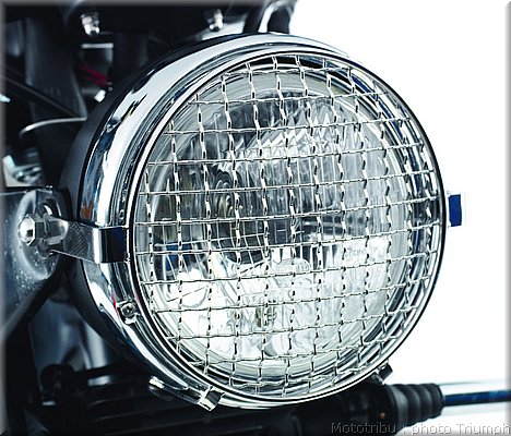 026_scrambler_headlamp_grille.jpg