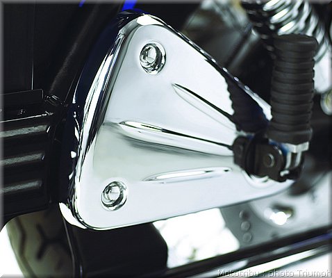 048_america_spdm_rear footrest hanger chrome_035.jpg