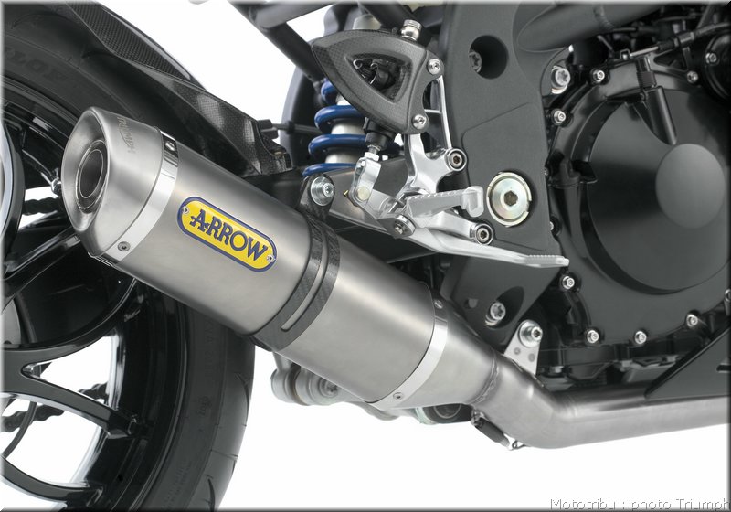 triumph-speedtriple2008_11