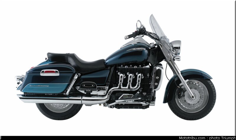 triumph_rocketIII_touring_5_2009