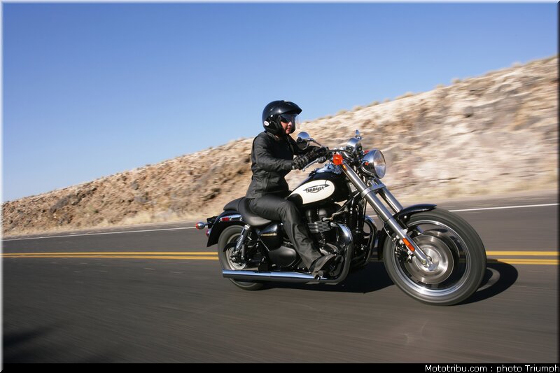 triumph_speedmaster_2_2009