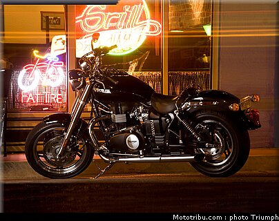triumph_speedmaster_3_2009.jpg