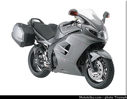 triumph_sprint_st_7_2009.jpg