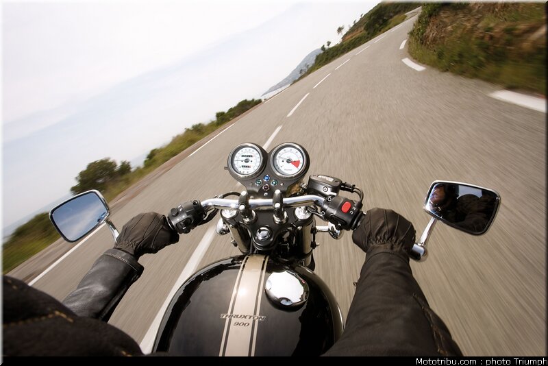 triumphthruxton_4_2009