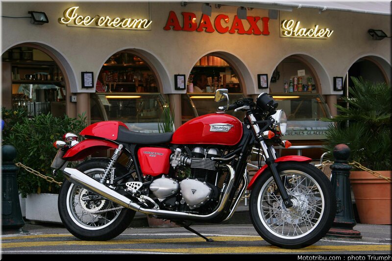 triumphthruxton_6_2009
