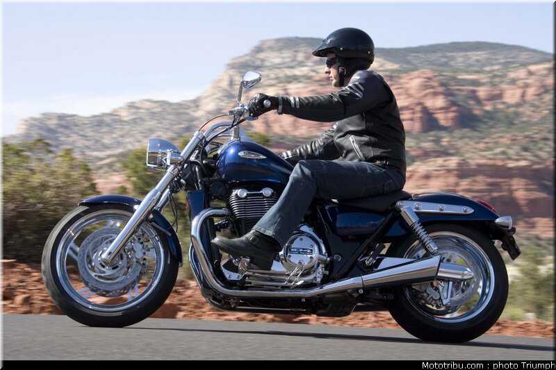 triumph_thunderbird_2_2009