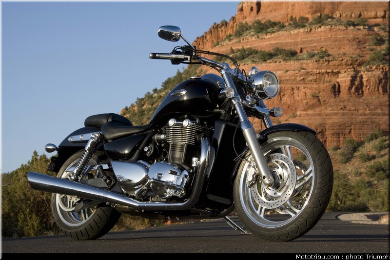 triumph_thunderbird_4_2009
