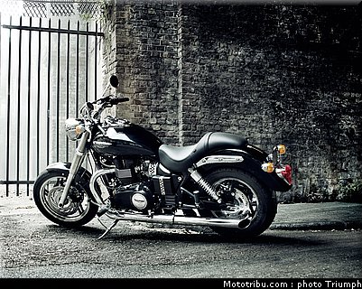 triumph_speedmaster_1_2010.jpg