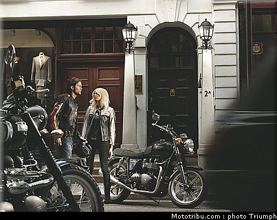 triumph_2011_bonneville_5.jpg