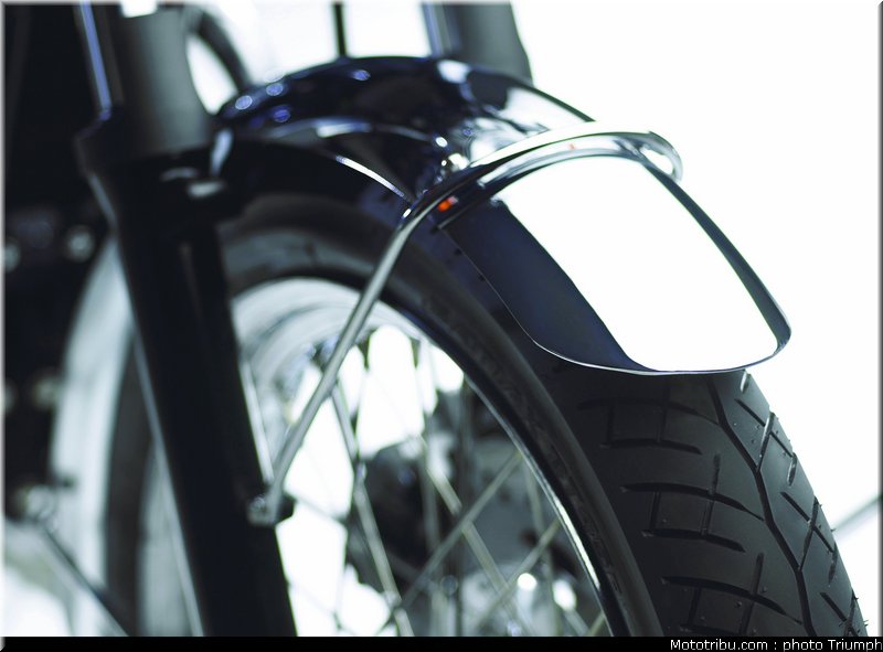 triumph_bonneville_accessoires_20_2012