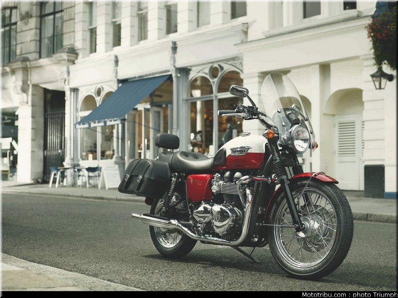 triumph_bonneville_t100_2_2012