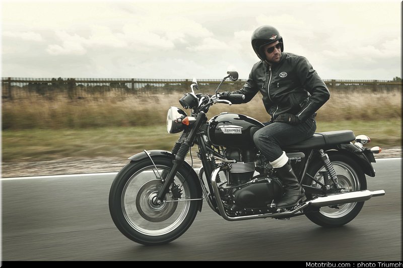 triumph_bonneville_t100_7_2012