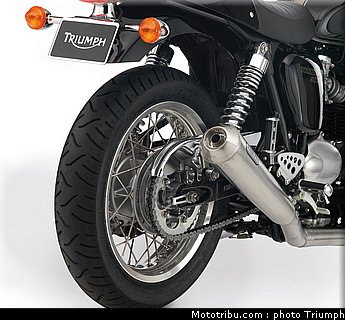 triumph_bonneville_accessoires_03_2012.jpg