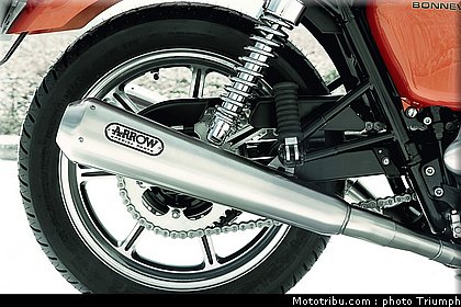 triumph_bonneville_accessoires_14_2012.jpg