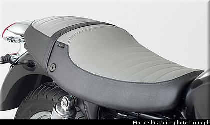 triumph_bonneville_accessoires_39_2012.jpg